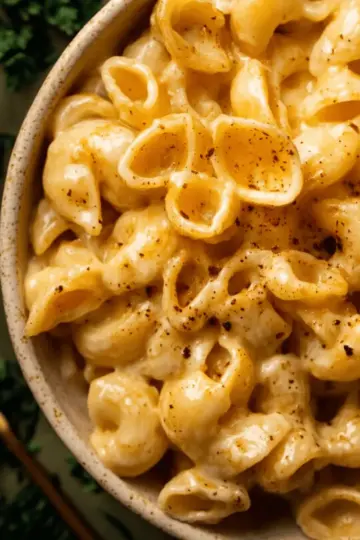 Creamy Stovetop Southern Mac + Cheese