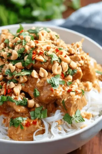 Slow Cooker Thai Peanut Chicken