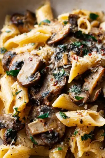 Garlic Mushroom Pasta