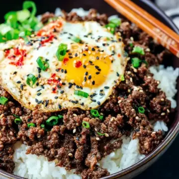 Korean Ground Beef and Rice Bowls